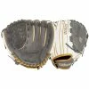 Wilson A2000 V125 SuperSkin 12.5" Fastpitch Softball Glove - 2021 Model 2 Wilson A2000 V125 SuperSkin 12.5" Fastpitch Softball Glove - 2021 Model -Rawlings Sales wilson fastpitch softball glove 2021 a2000 v125 125 inset1 1
